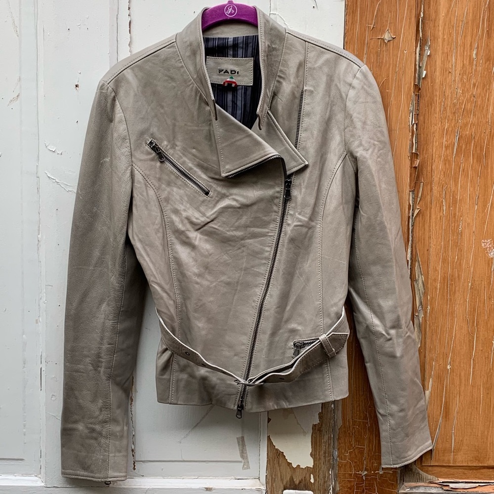 FADI leather jacket Size Small